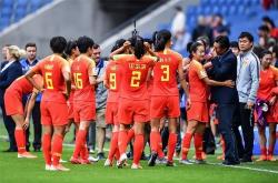 开云体育app-东京奥运会女足比赛众将努力冲击奖牌的简单介绍