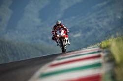 开云体育APP下载-活塞铁血机器绞碎广东荣耀，拉文40分神迹赛后评分直冲满分