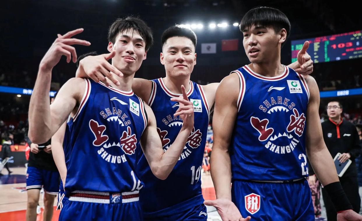 关于CBA明星对抗赛精彩上演，球员技术各显神通的信息