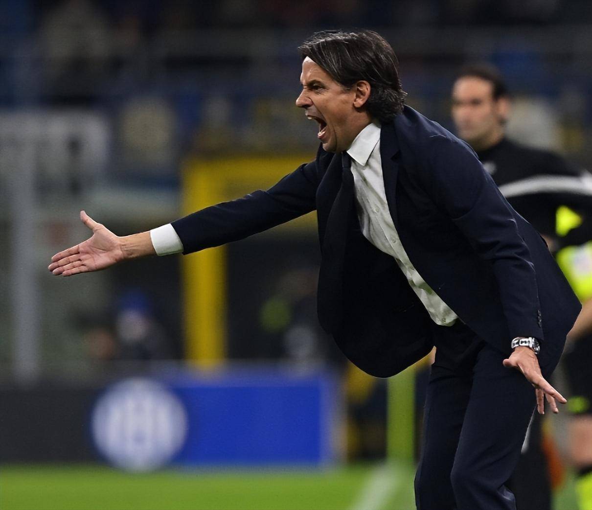 汉普顿客场失利,遭遇不利结果 汉普顿客场失利,遭遇不利结果