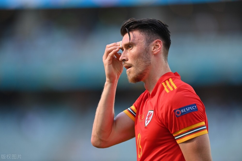 丹麦队完胜印度队,辛杜刷新纪录 丹麦队完胜印度队,辛杜刷新纪录