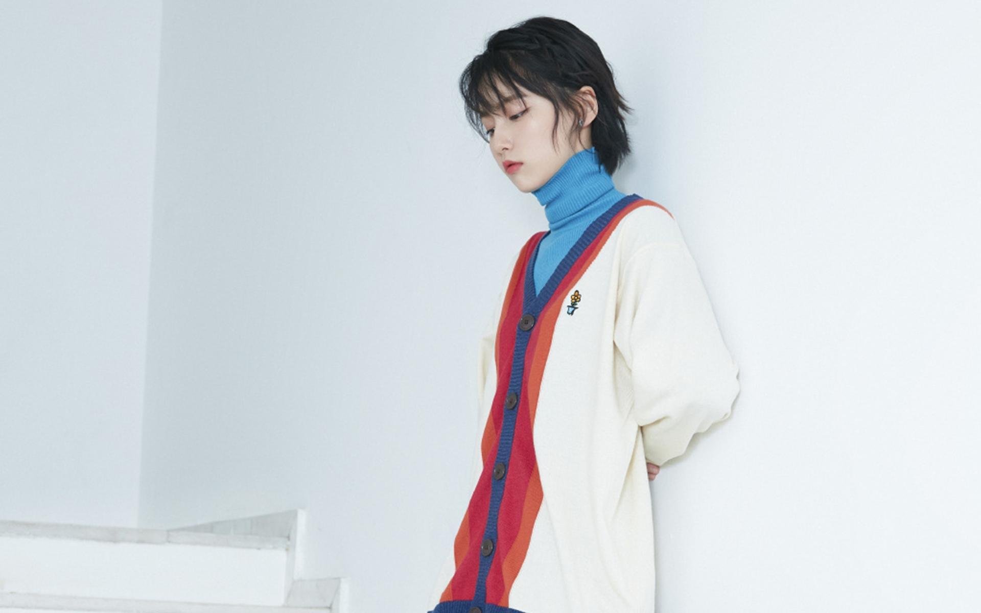 足球与战争的双重隐喻,穆勒爆发与乌克兰击溃比利亚雷亚尔的精神共振