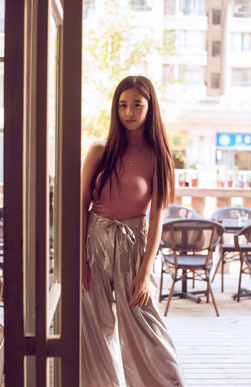 卡马文加一锤定音，威尔士快刀再成巴萨梦魇