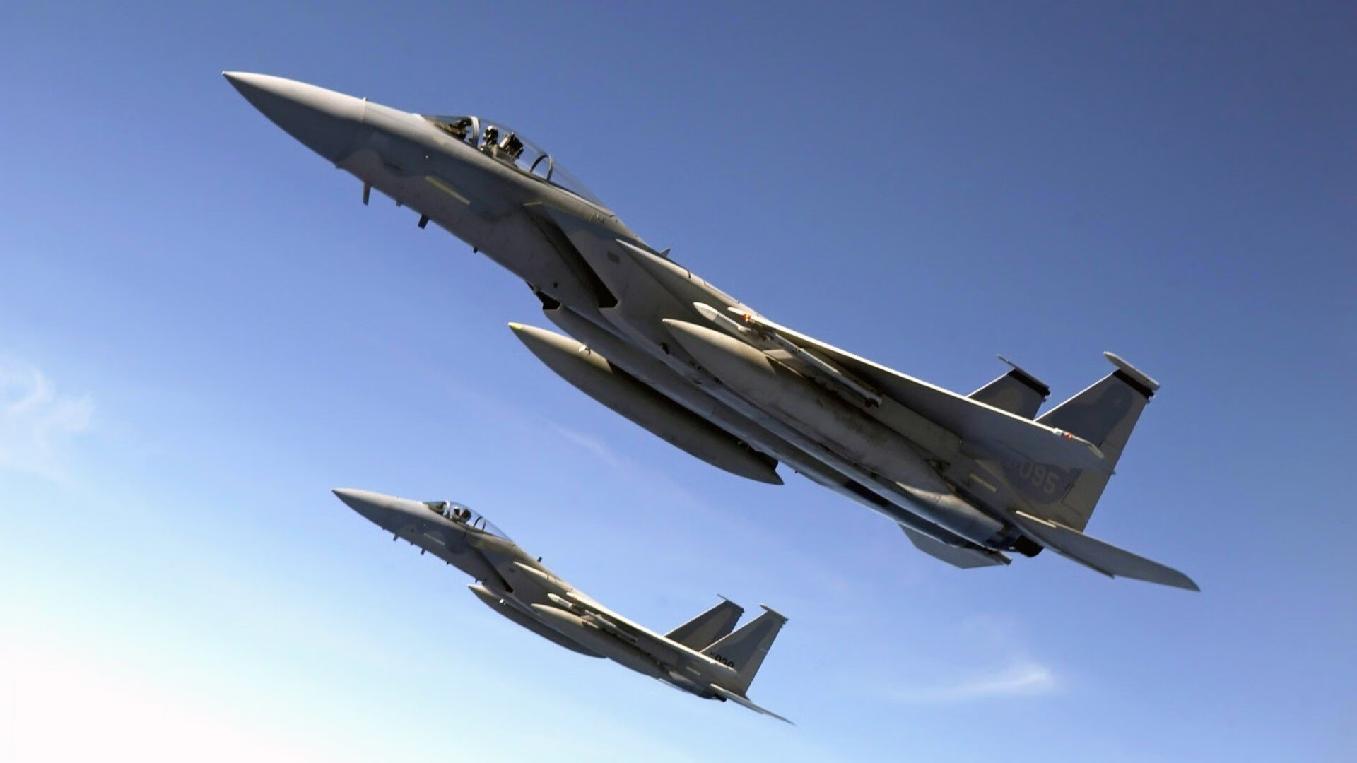 德甲争冠夜与伦纳德的王者时刻，体育之夜的激情交响