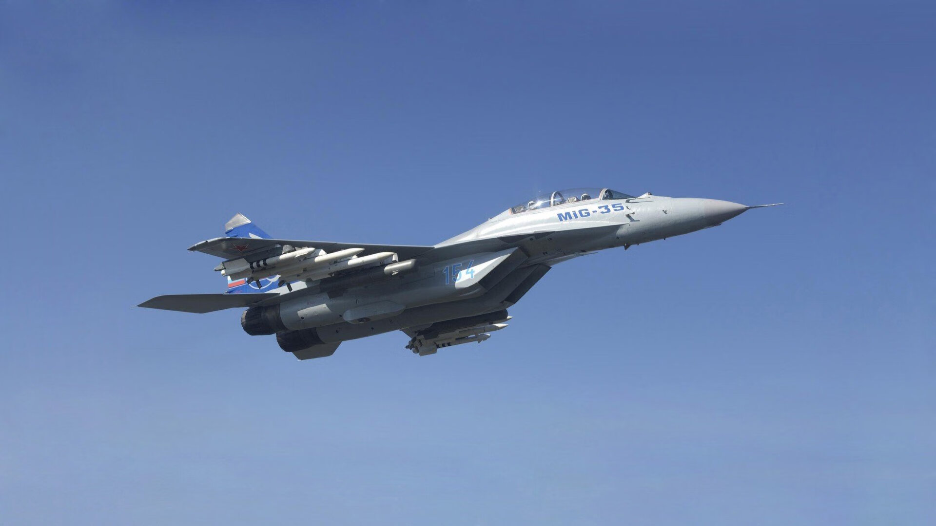 C罗冠军级表现与哥斯达黎加轻取英格兰，足球世界的个人辉煌与团队奇迹